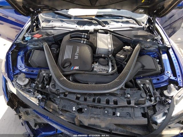 2020 BMW M4 CS 10