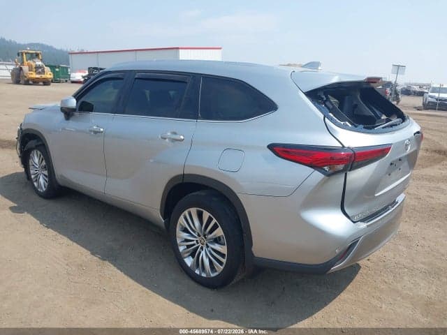 2023 TOYOTA HIGHLANDER PLATINUM 3