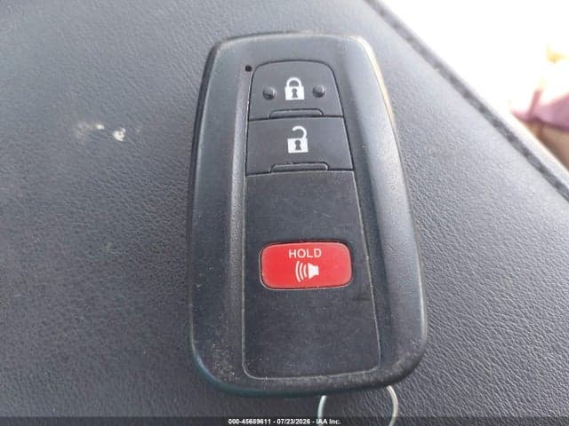 2017 TOYOTA PRIUS FOUR 11