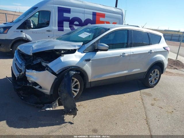 2017 FORD ESCAPE SE 2