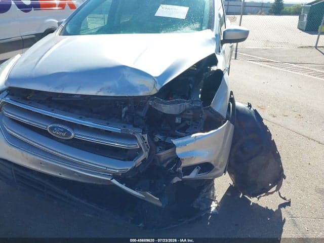 2017 FORD ESCAPE SE 6