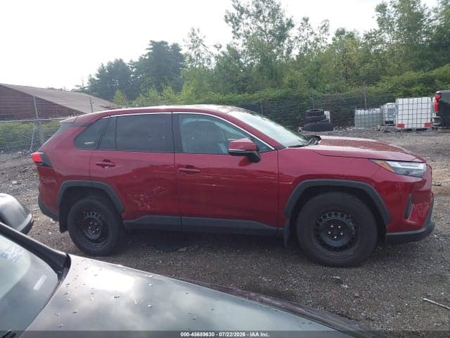 2024 TOYOTA RAV4 LE 14