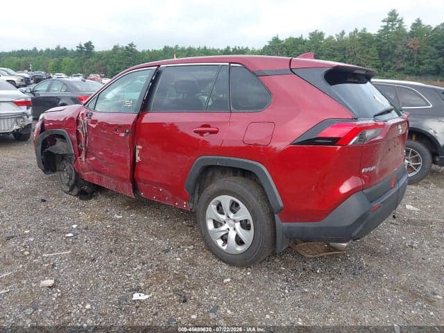 2024 TOYOTA RAV4 LE 3