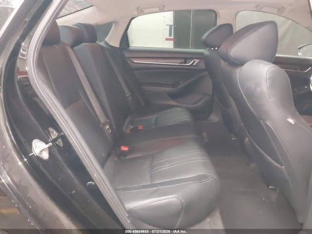 2018 HONDA ACCORD HYBRID EX-L 8