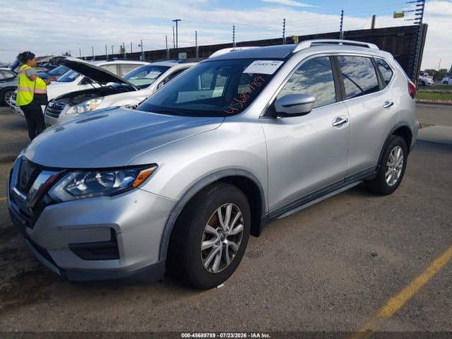 2017 NISSAN ROGUE SV 2