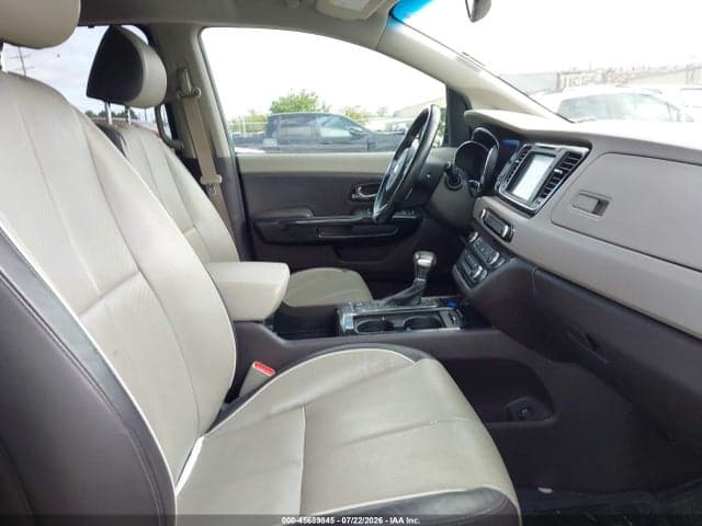 2017 KIA SEDONA SX LUXURY 5