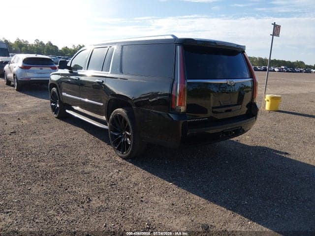 2017 CADILLAC ESCALADE ESV LUXURY 3