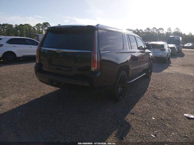 2017 CADILLAC ESCALADE ESV LUXURY 4