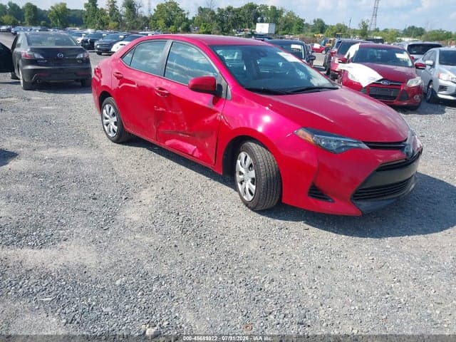 2018 TOYOTA COROLLA LE - 1