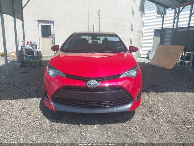 2018 TOYOTA COROLLA LE 12