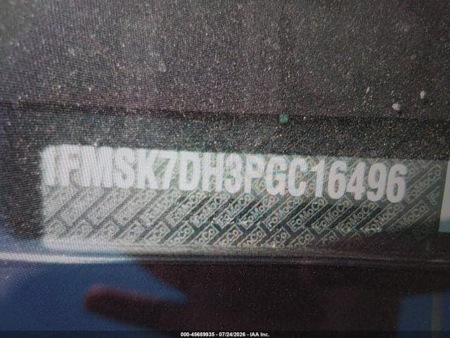 2023 FORD EXPLORER XLT 9