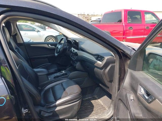 2021 FORD ESCAPE SEL 5