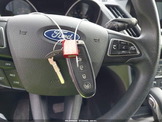 2019 FORD ESCAPE SE 11