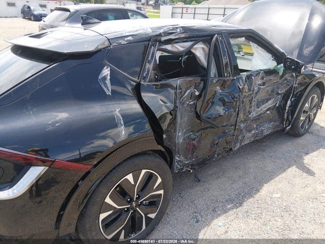 2024 KIA EV6 WIND 6
