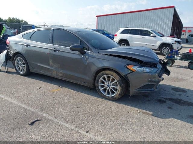 2017 FORD FUSION SE 1