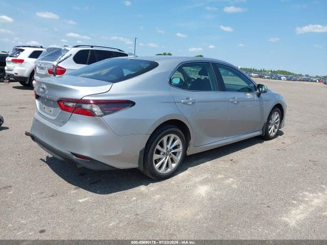 2023 TOYOTA CAMRY LE 4