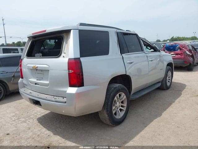2017 CHEVROLET TAHOE LT 4