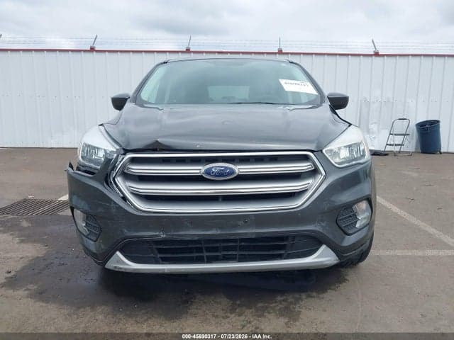 2017 FORD ESCAPE SE 6