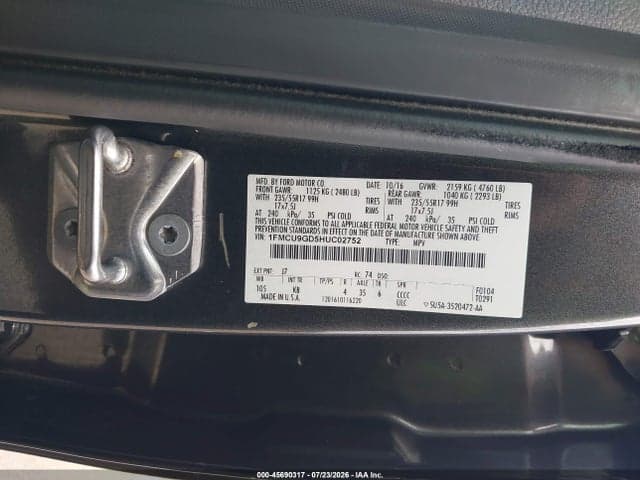 2017 FORD ESCAPE SE 9