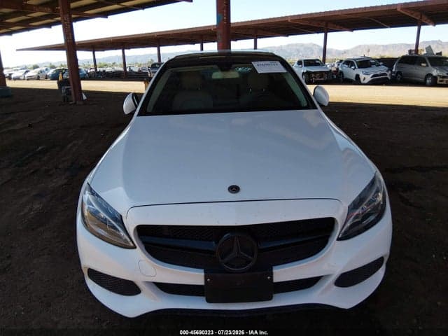 2017 MERCEDES-BENZ C 300 17
