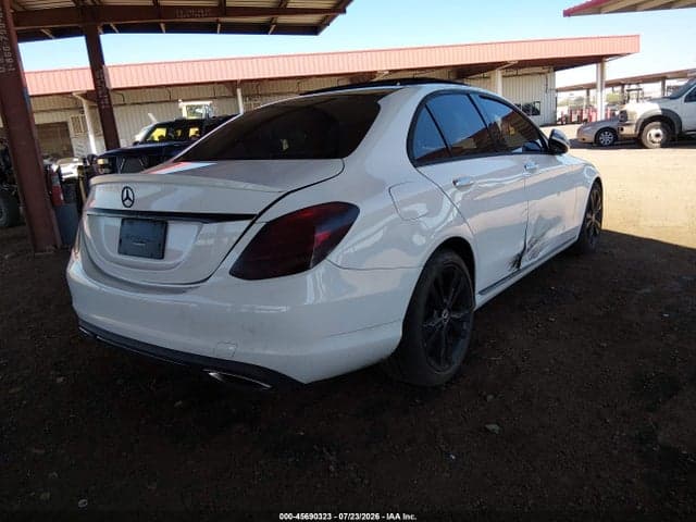 2017 MERCEDES-BENZ C 300 4
