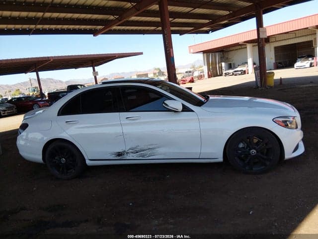 2017 MERCEDES-BENZ C 300 6