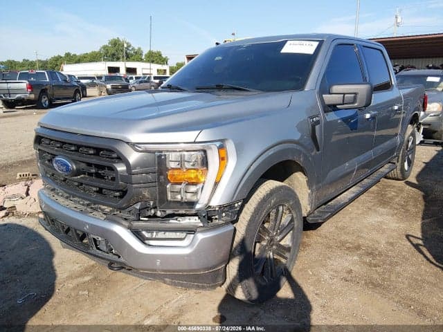 2023 FORD F-150 XLT 2