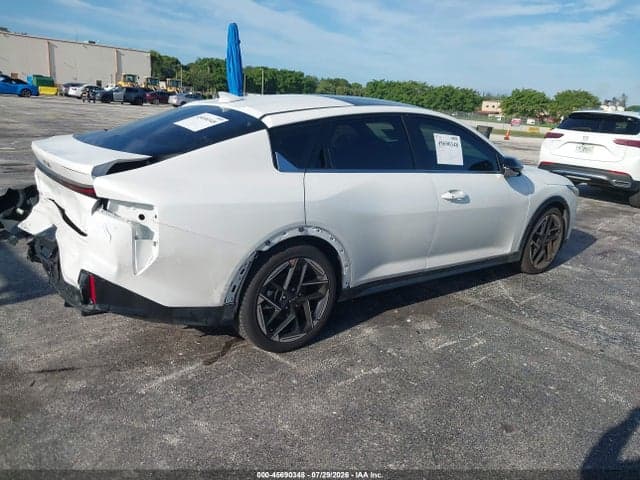 2026 KIA K4 GT-LINE 4