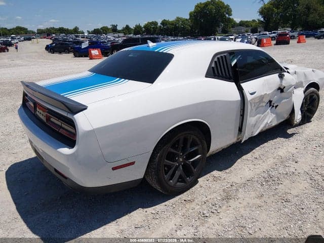 2020 DODGE CHALLENGER SXT 4