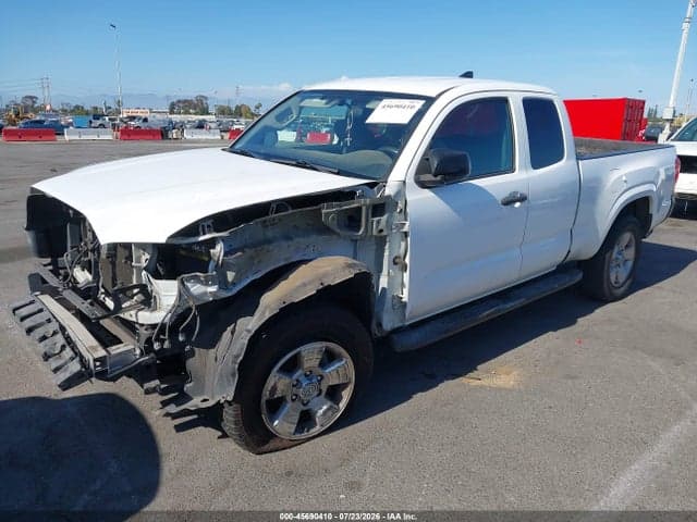2017 TOYOTA TACOMA SR 2