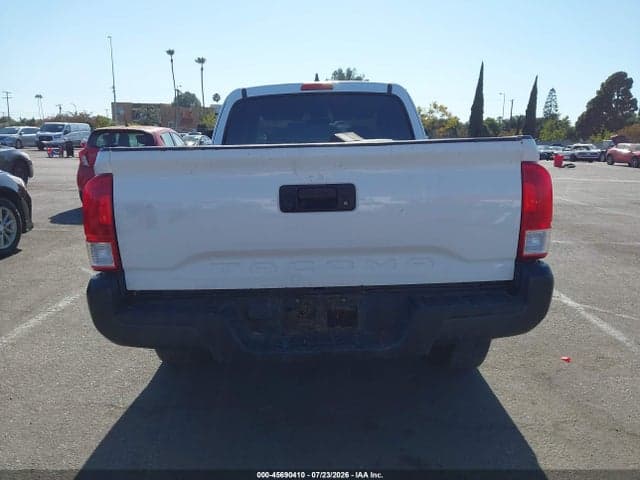 2017 TOYOTA TACOMA SR 17