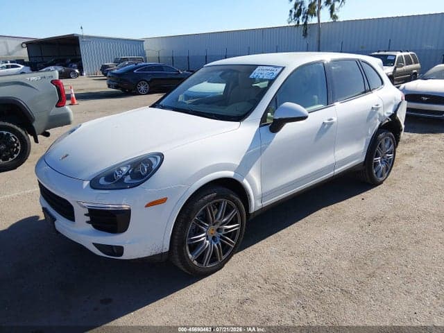 2017 PORSCHE CAYENNE PLATINUM EDITION 2