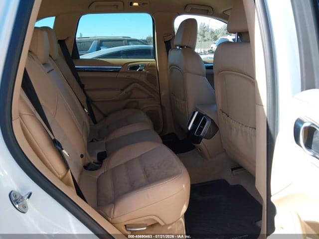 2017 PORSCHE CAYENNE PLATINUM EDITION 8