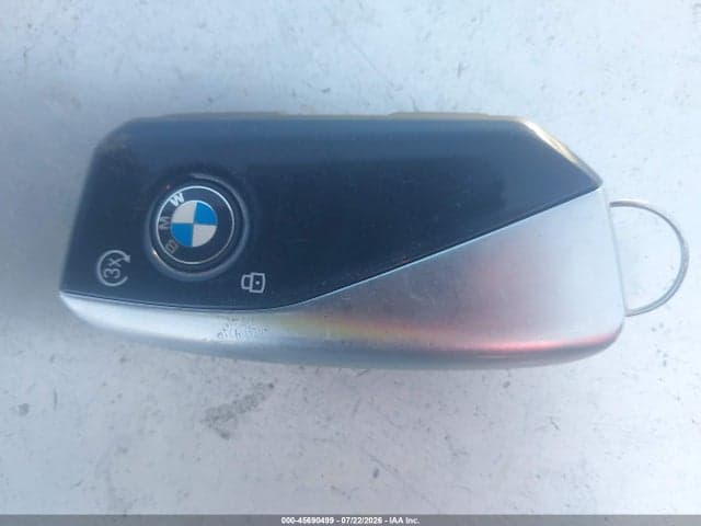 2025 BMW 740I 11