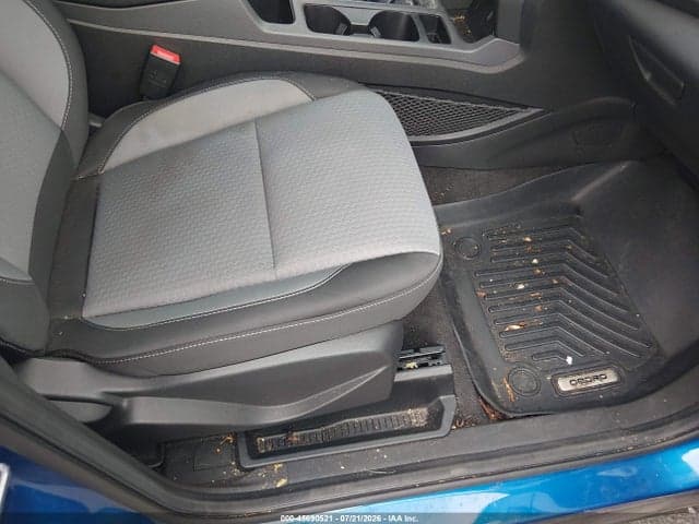 2017 FORD ESCAPE SE 6