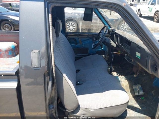 1976 TOYOTA HILUX 5