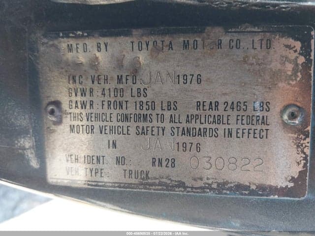 1976 TOYOTA HILUX 9
