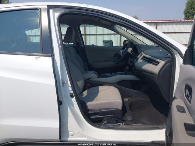 2017 HONDA HR-V LX 5