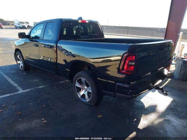 2026 RAM 1500 EXPRESS 4X2 6'4 BOX 3