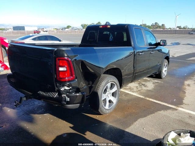 2026 RAM 1500 EXPRESS 4X2 6'4 BOX 4