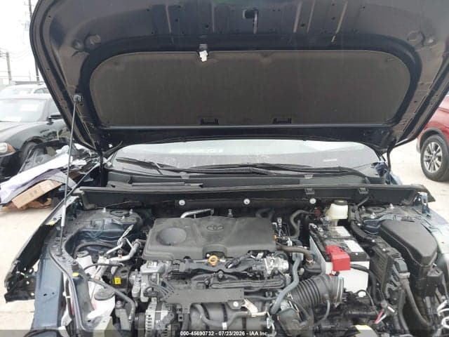 2025 TOYOTA RAV4 XLE PREMIUM 10