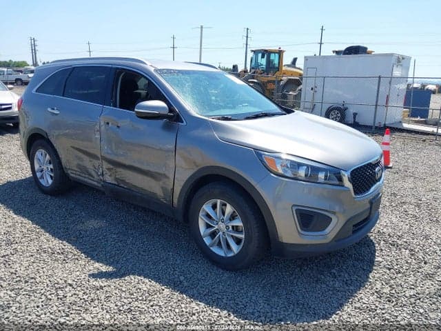 2017 KIA SORENTO 2.4L LX 1