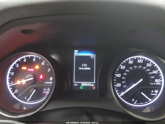 2022 TOYOTA CAMRY SE 7