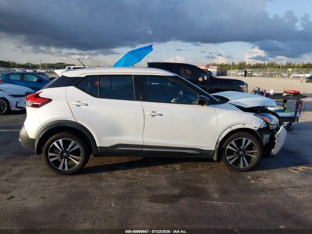 2018 NISSAN KICKS SR 13
