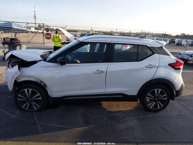 2018 NISSAN KICKS SR 14