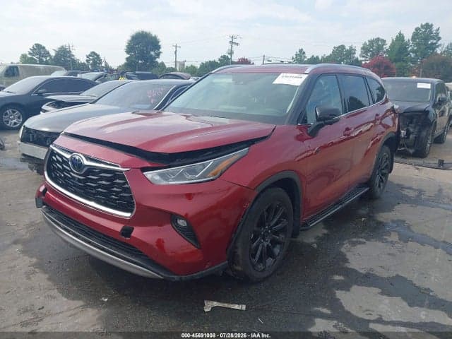 2026 TOYOTA HIGHLANDER PLATINUM 2