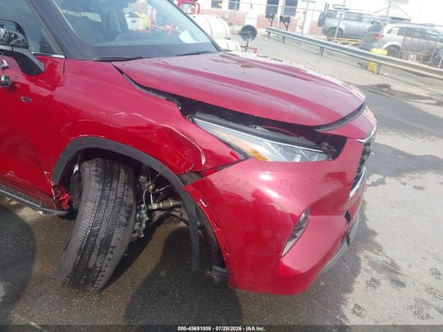 2026 TOYOTA HIGHLANDER PLATINUM 6