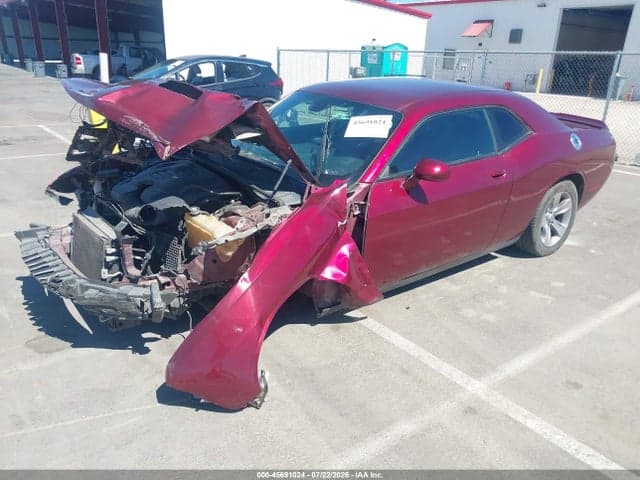 2018 DODGE CHALLENGER SXT 2