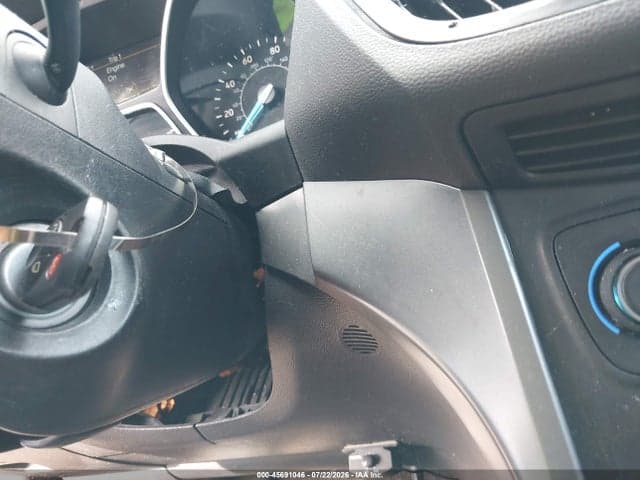 2017 FORD ESCAPE SE 11