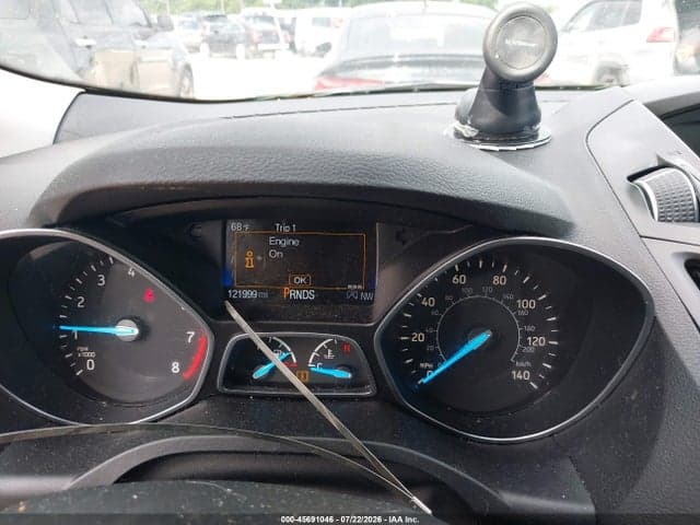 2017 FORD ESCAPE SE 7